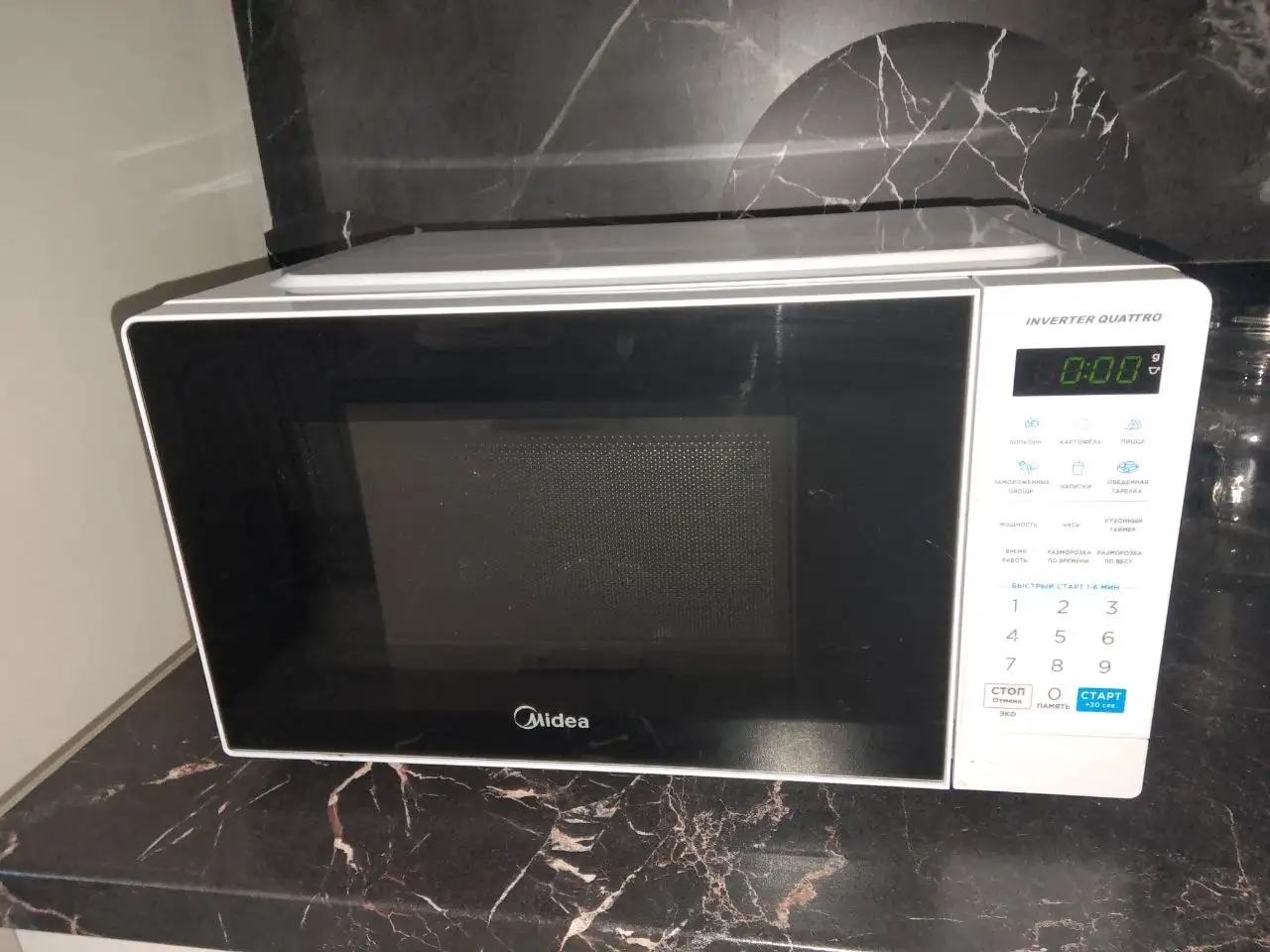 Продажа дивана и микроволновки - Для дома и дачи (Барахолка) в Краснодар
