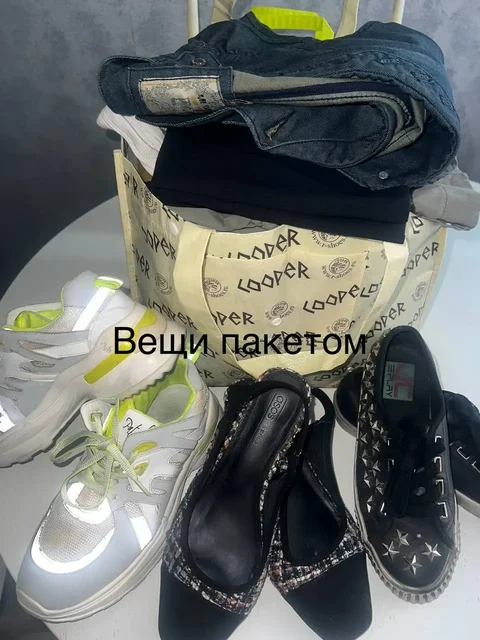 Продажа одежды и обуви (размеры 40-44, обувь 37-38) - Футболки в Краснодар