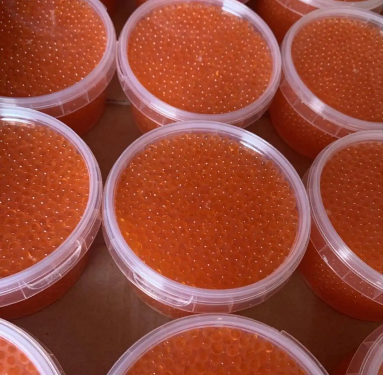 Поступление икры форели и кеты