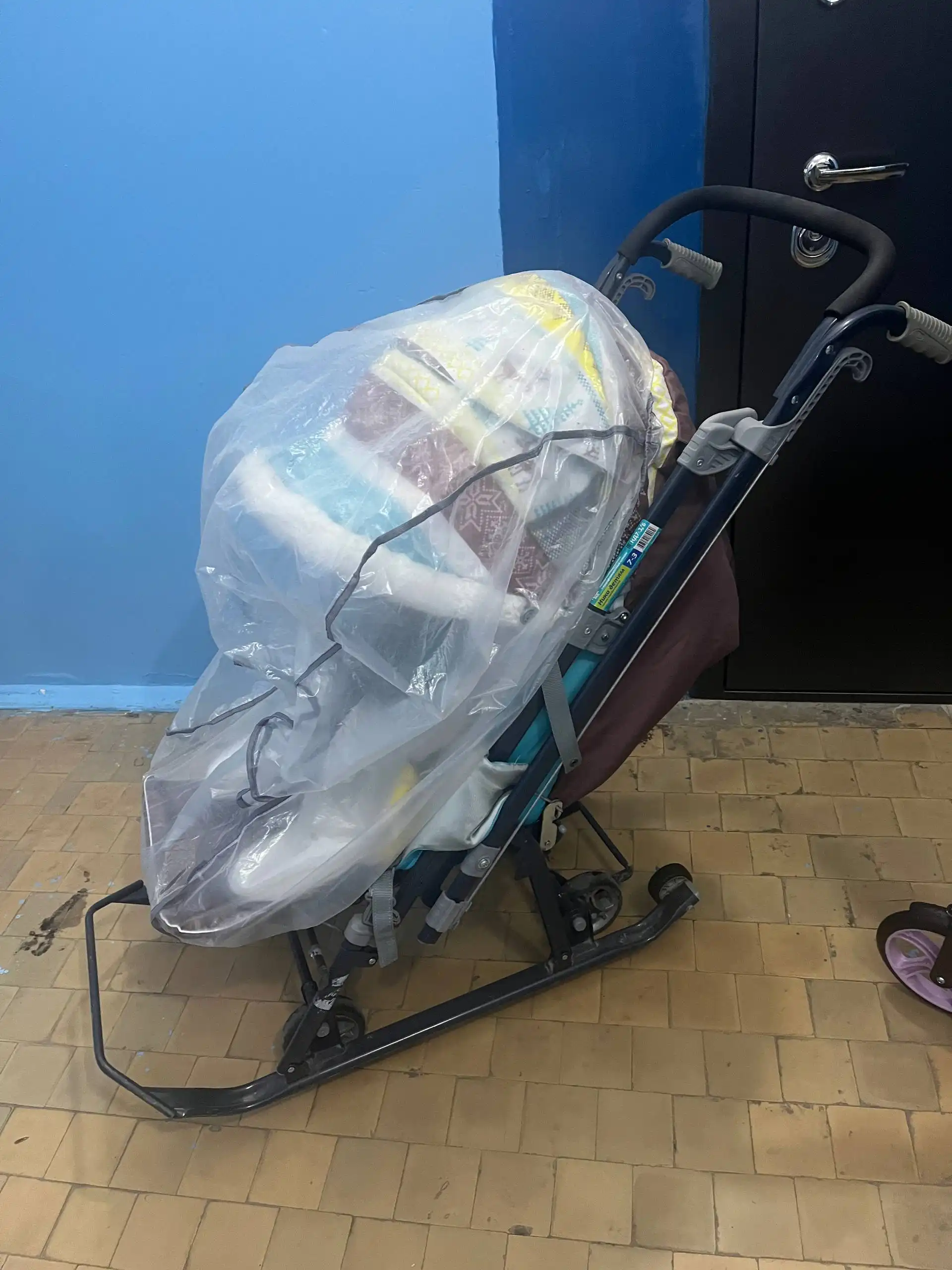 Продам сани в комплекте