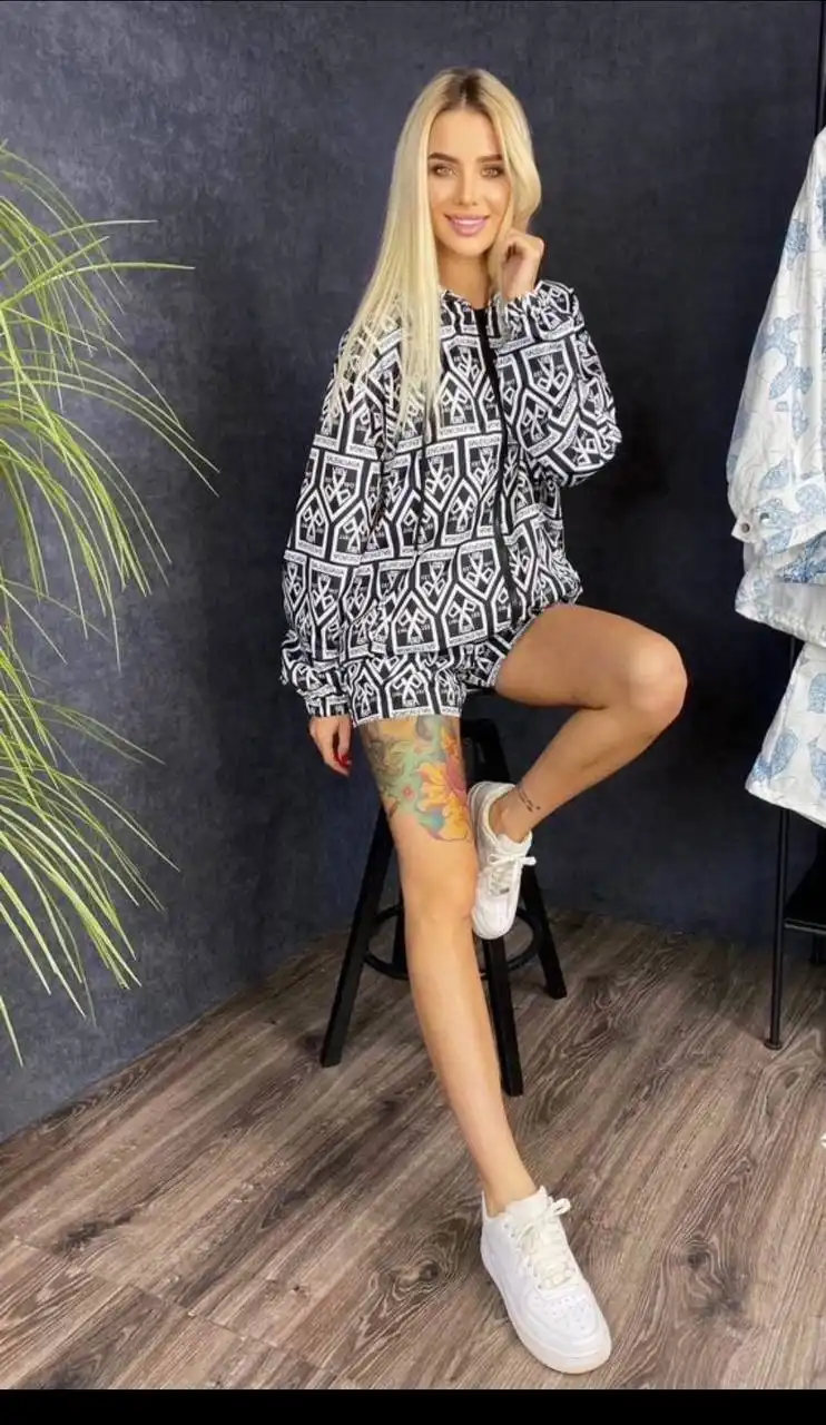 Продажа новой женской одежды размеров 42-46