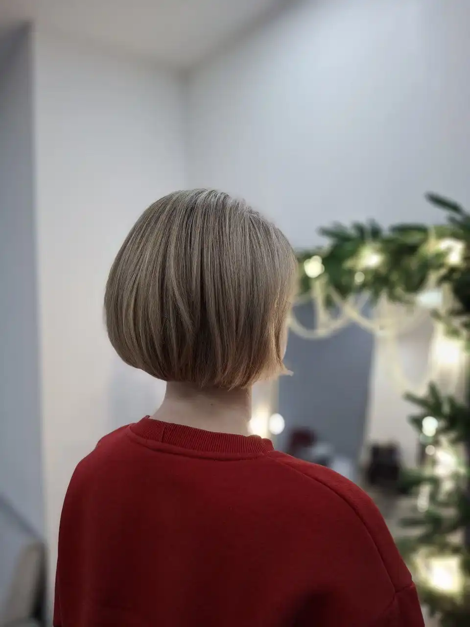 Запись к стилисту Наиде на стрижку и уход