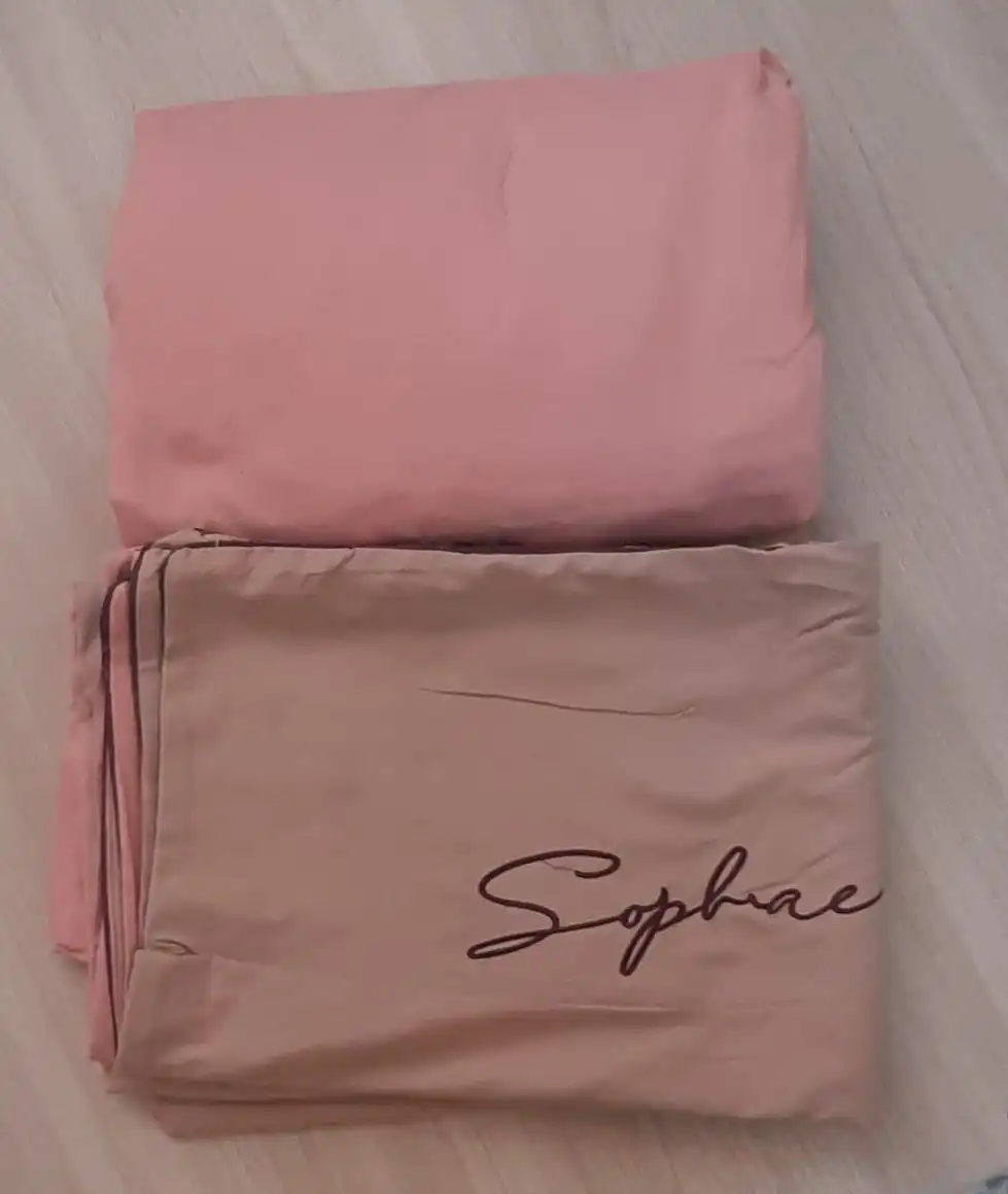 Простыня на резинке евро с набором наволочек