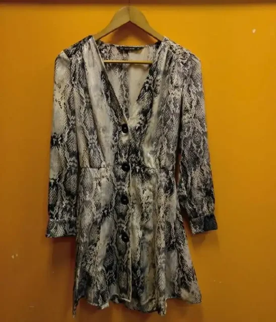 Продам новые платья Zara - Аксессуары в Сургут