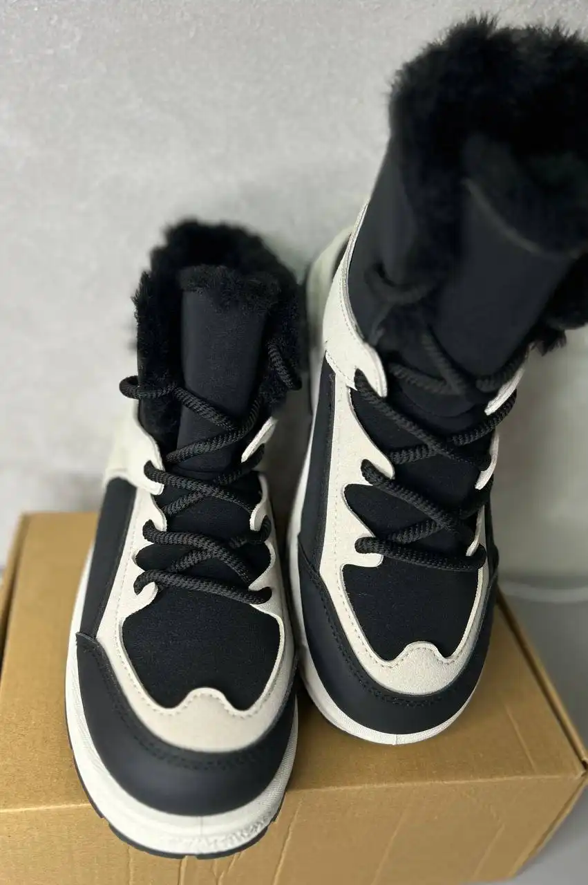 Продам женские зимние ботики - Обувь (Одежда) в Сургут