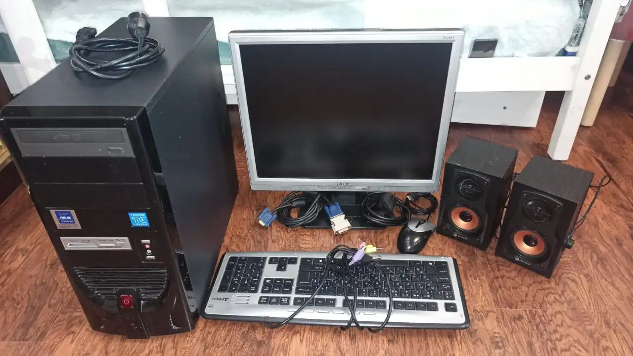 Продается компьютер рабочий срочно - Компьютеры (Электроника) в Сургут