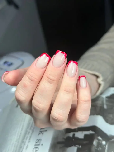 Маникюр в салоне Moon на Кукуевицкого 7 - Кулинария в Сургут