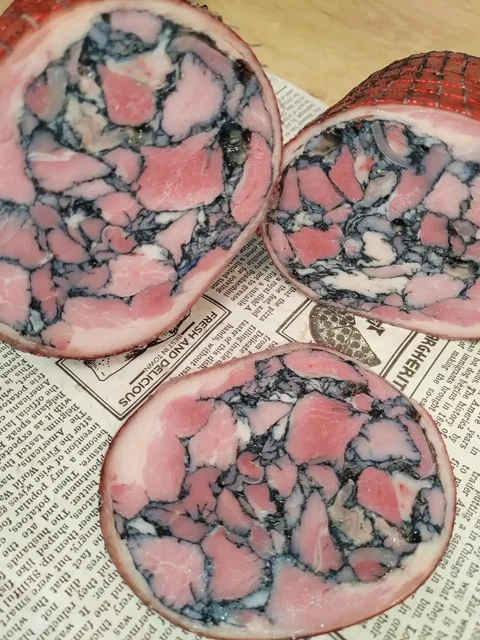 Изготовление домашних колбасных изделий и мясных деликатесов - Кулинария в Сургут