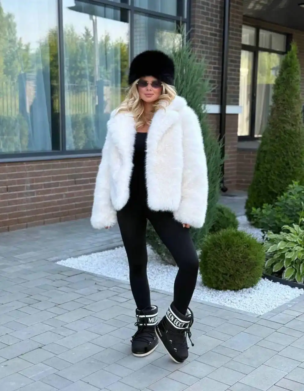 Ликвидация в магазине TWO LANES в Сургуте - Верхняя одежда (Одежда) в Сургут