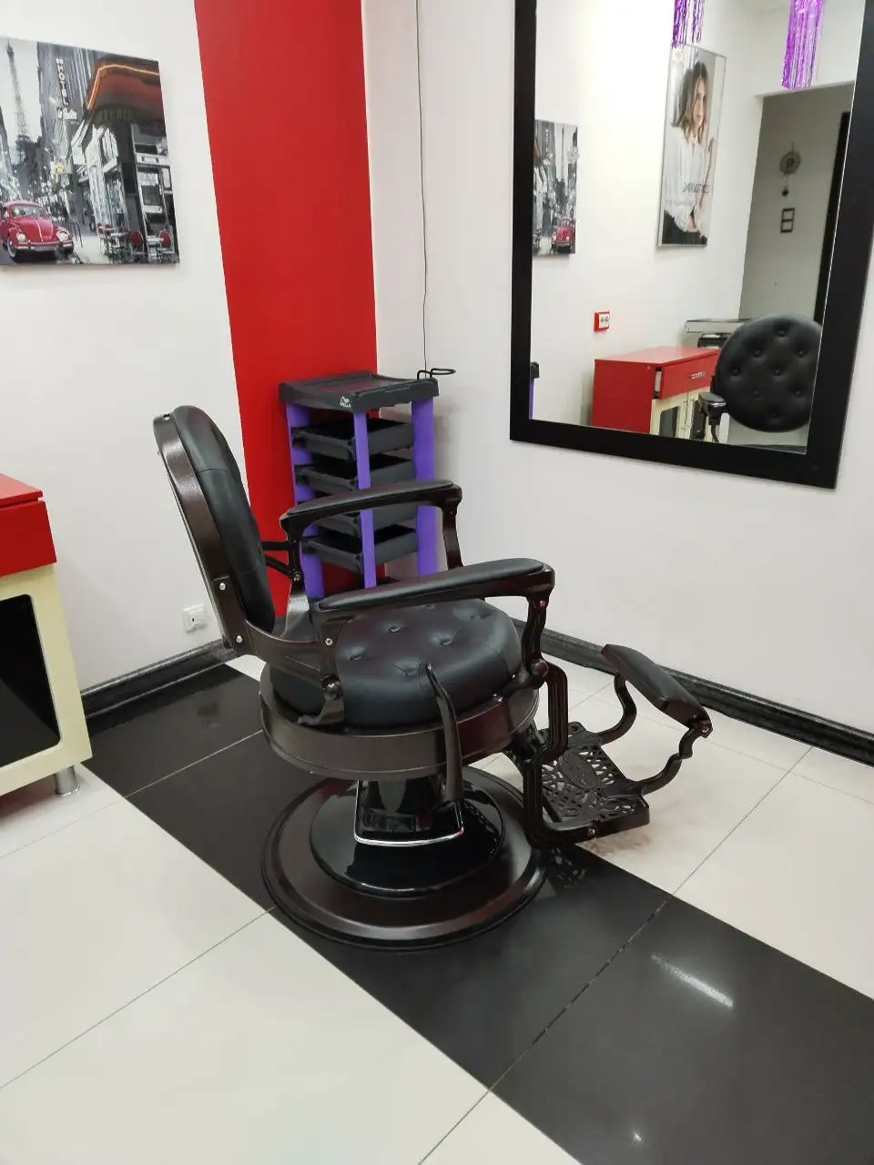 Сдается рабочее место парикмахера в центре города - Аренда рабочего места (Услуги) в Сургут