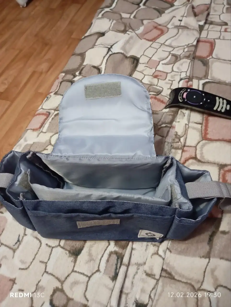 Продам коляску 2 в 1 с дождевиком и сумкой - Коляски (Товары для детей) в Сургут