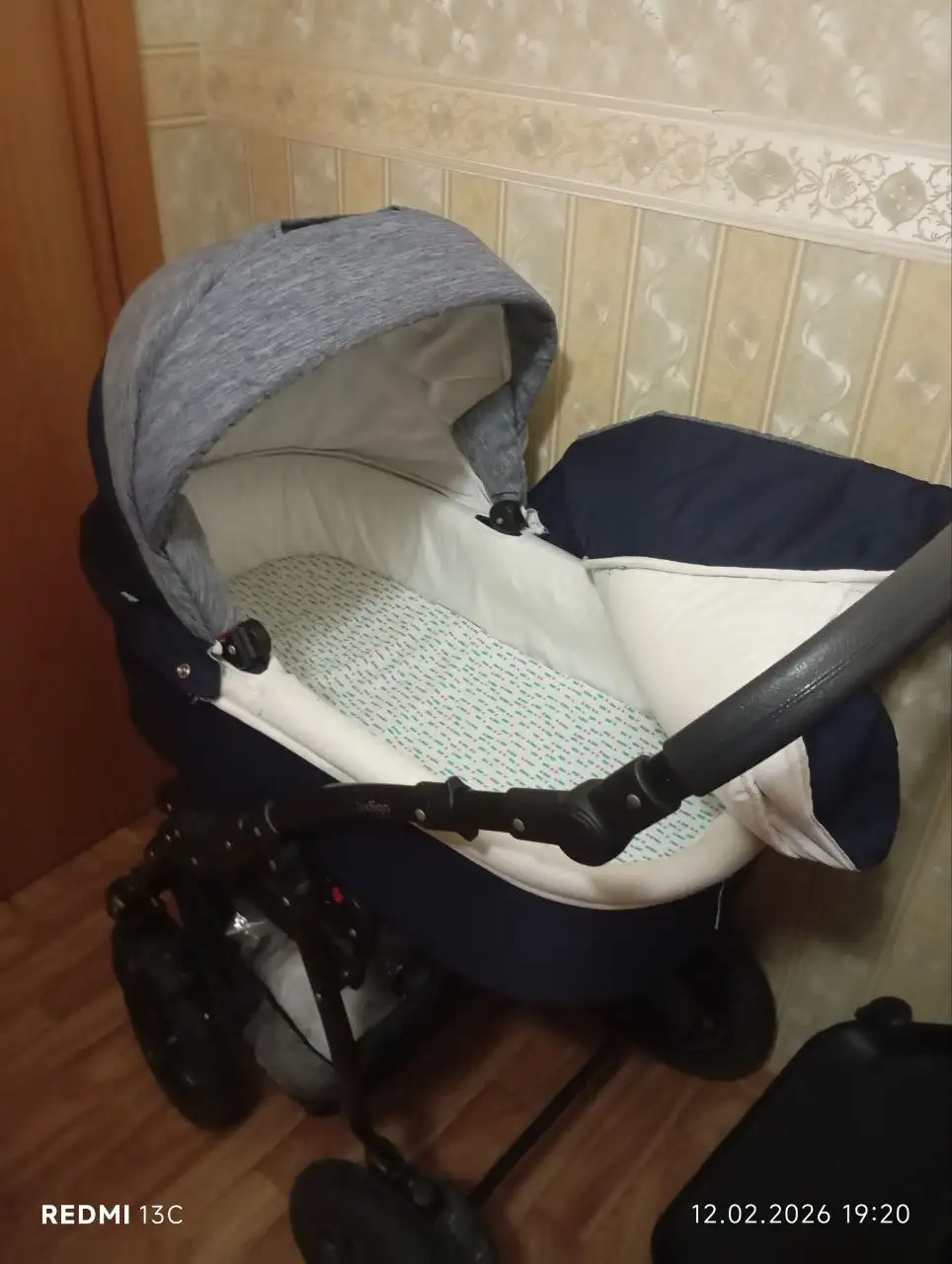 Продам коляску 2 в 1 с дождевиком и сумкой - Коляски (Товары для детей) в Сургут