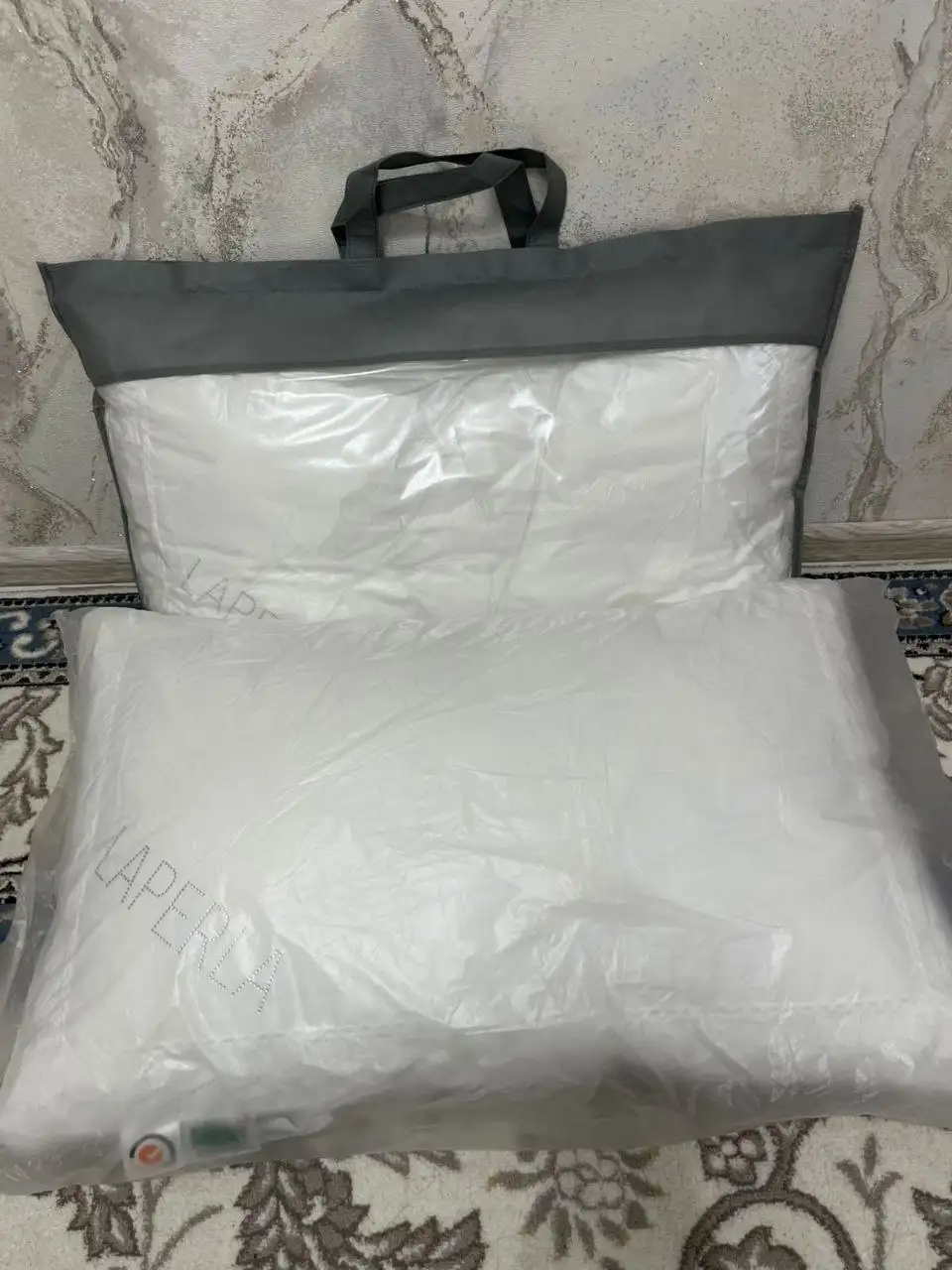 Подушки Лаперла - Текстиль для дома (Для дома и дачи) в Сургут