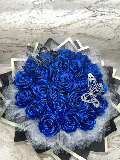 Букеты из атласных лент ручной работы на День влюбленных - Настольные игры в Сургут