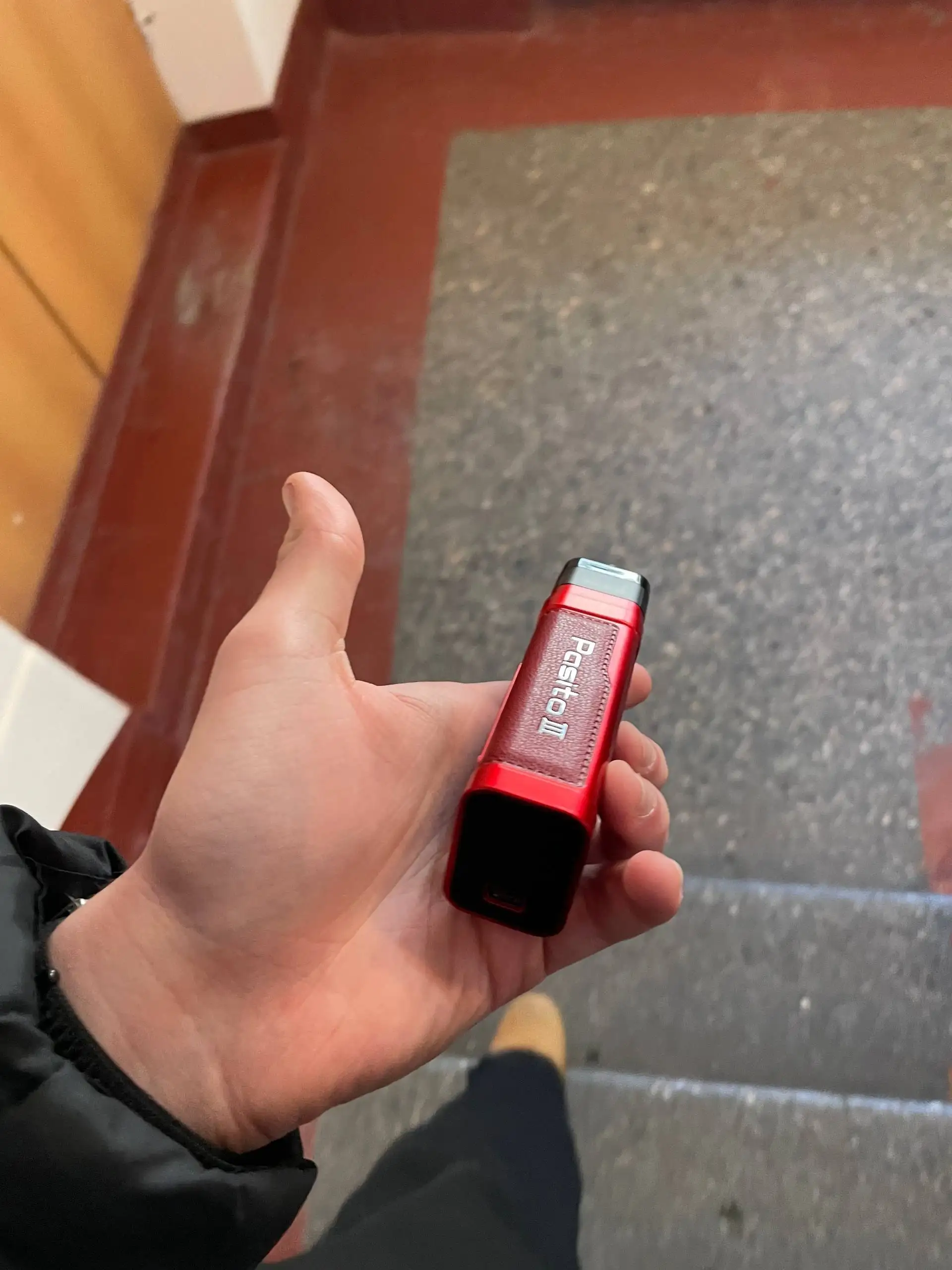 Продам пасик 3 - Барахолка в Сургут