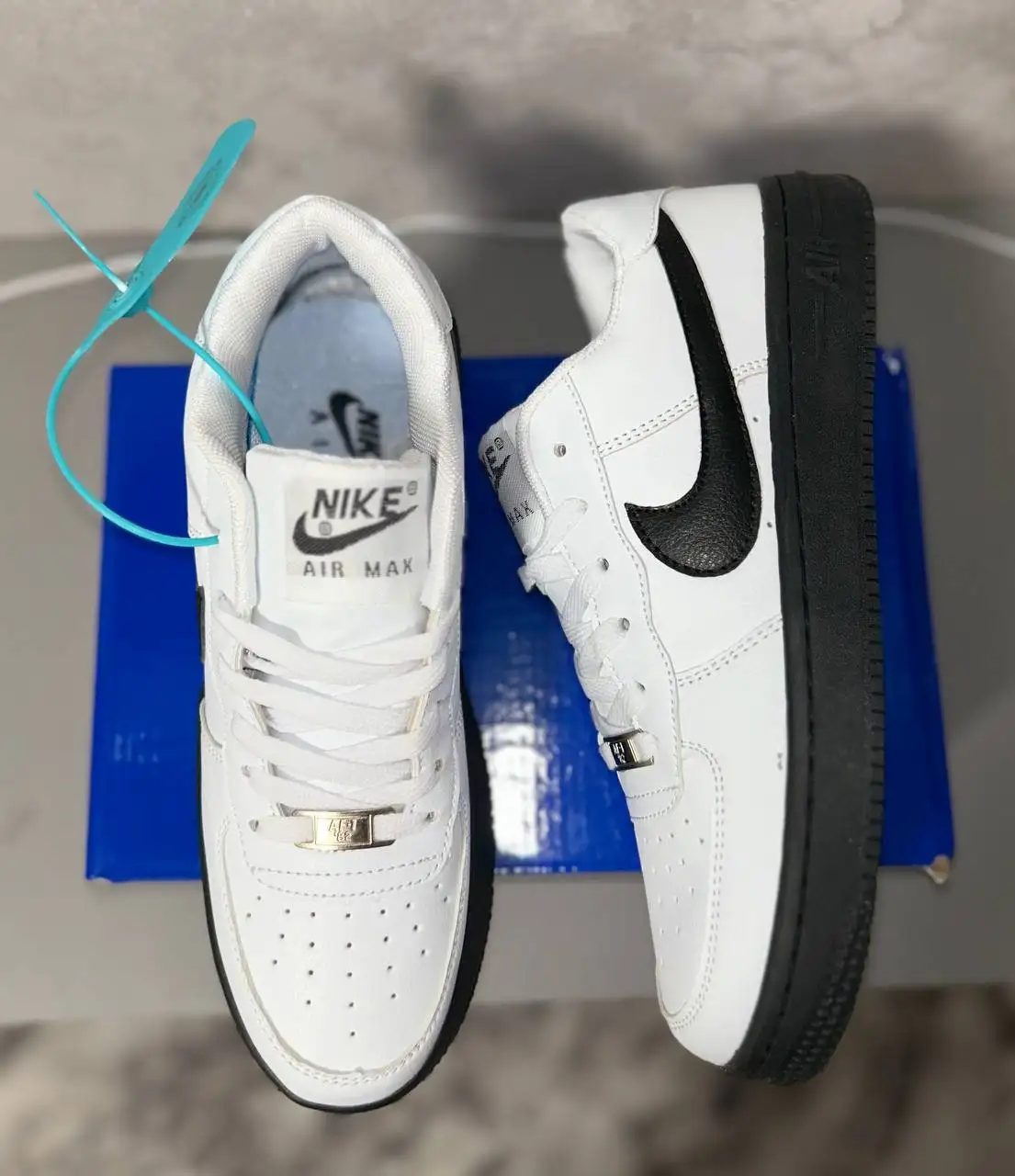 Продажа новых мужских кроссовок Nike - Обувь (Одежда) в Сургут