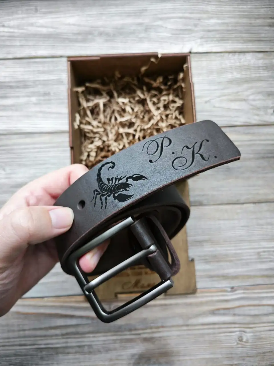 Именные мужские ремни с гравировкой эмблемы и девиза рода войск - Хобби и отдых в Нижневартовск