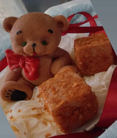 Наборы шоколадный мишка и конфеты с карамелью и клубничным конфитюром - Электроника и техника в Сургут