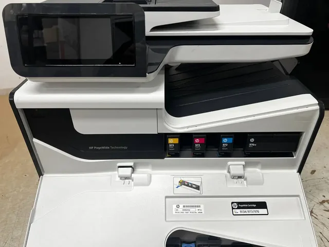 Продаётся МФУ HP PageWide Managed MFP P57750dw (б/у) - Фото- и видеокамеры в Сургут