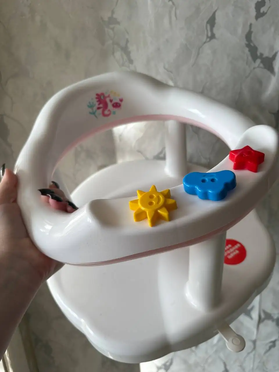 Продажа детских товаров: кенгуру, стульчик для купания, кровать трансформер, прыгунки, коляска 3в1 - Товары для детей в Сургут