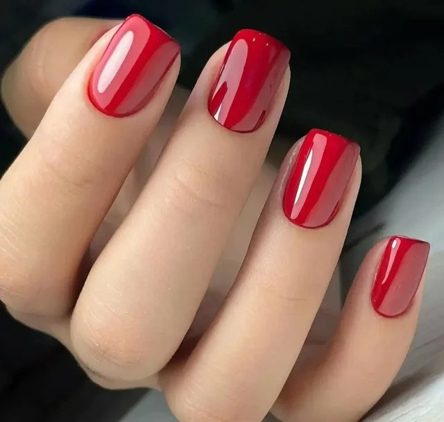 Услуги маникюра, педикюра и наращивания ногтей - Авиаперевозки в Сургут