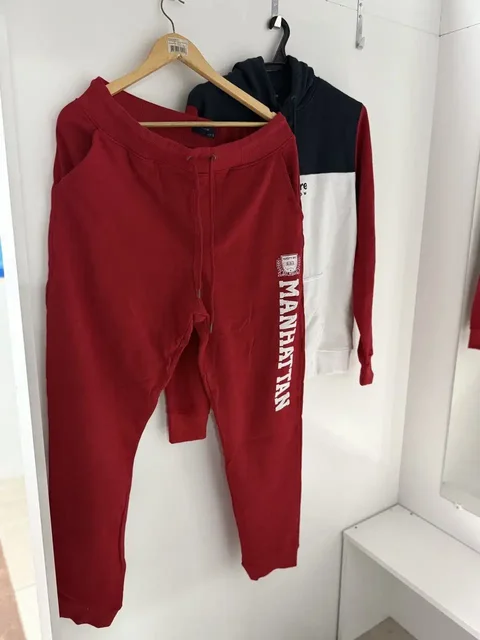 Новые штаны и кофта с бирками - Сумки в Сургут