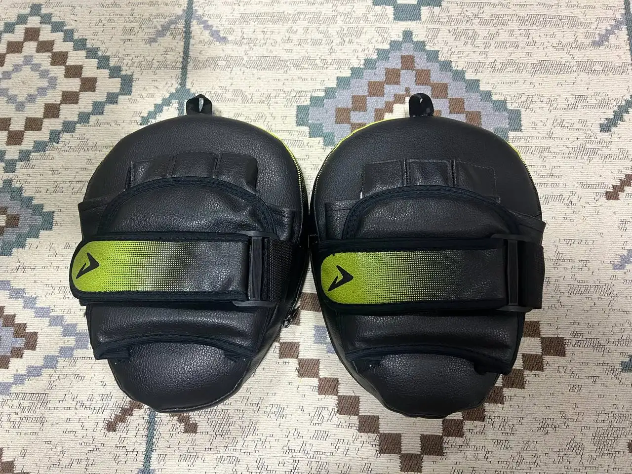 Комплект спортивного инвентаря для домашних тренировок - Спорттовары (Хобби и отдых) в Сургут