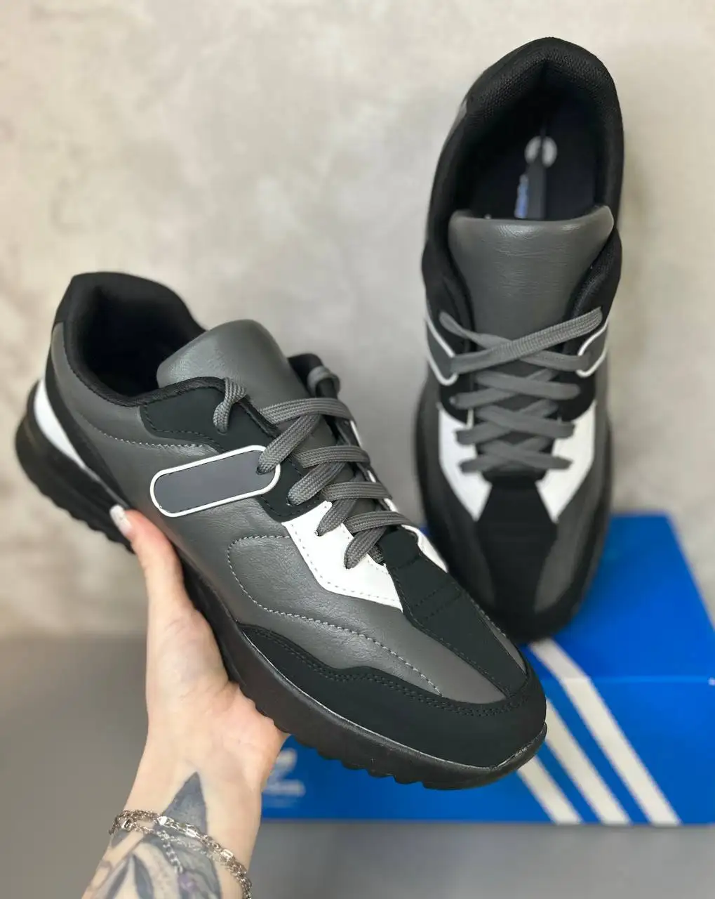 Продажа новых мужских кроссовок - Обувь (Одежда) в Сургут