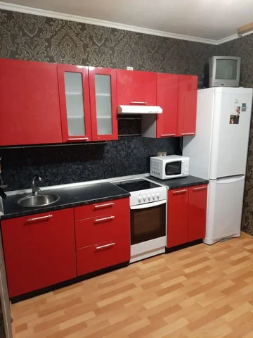 Срочно сдается 1-комнатная квартира на ул. Восход - Дача/Участок в Сургут