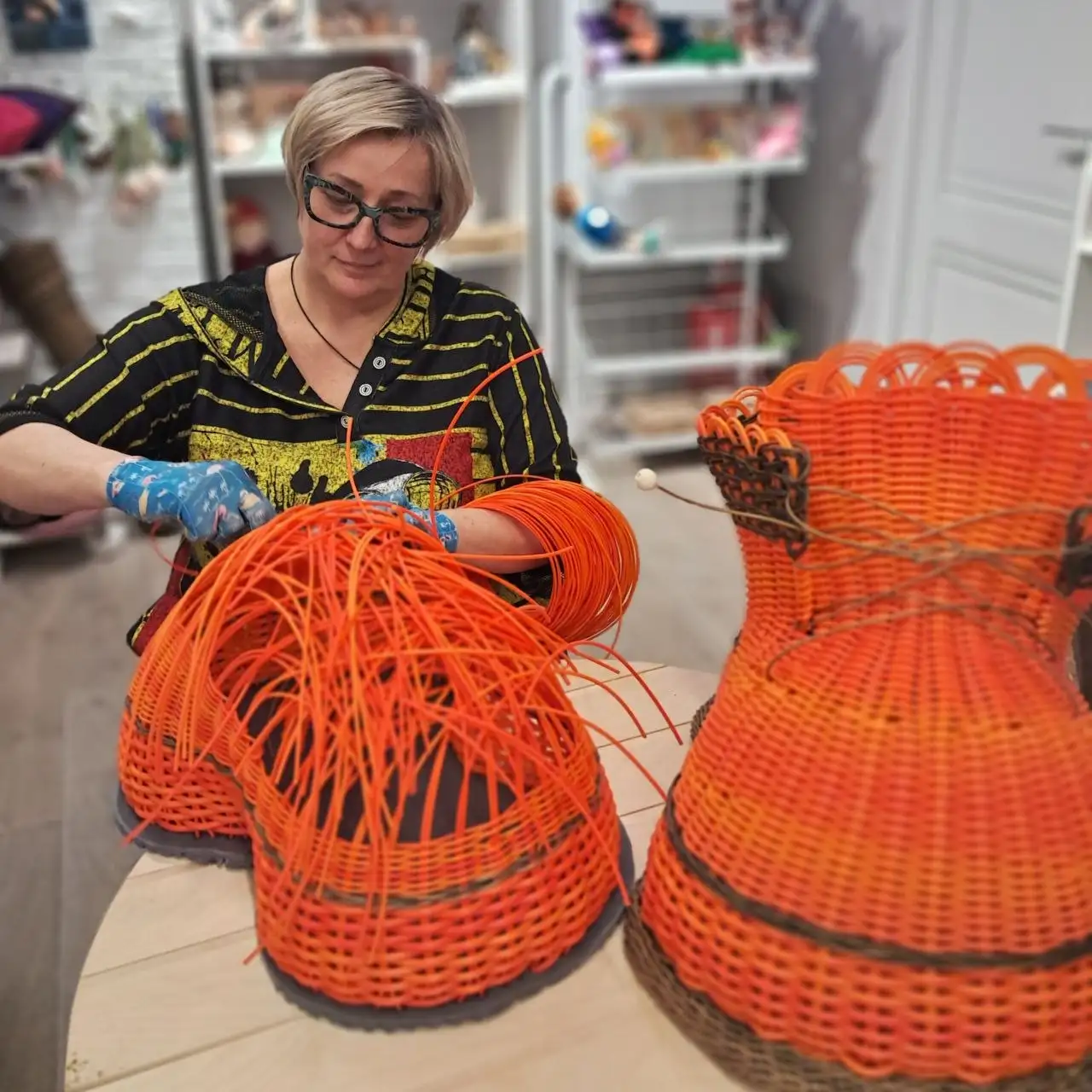 Кашпо ботинок ручной работы из ротанга - Рукоделие (Хобби и отдых) в Сургут