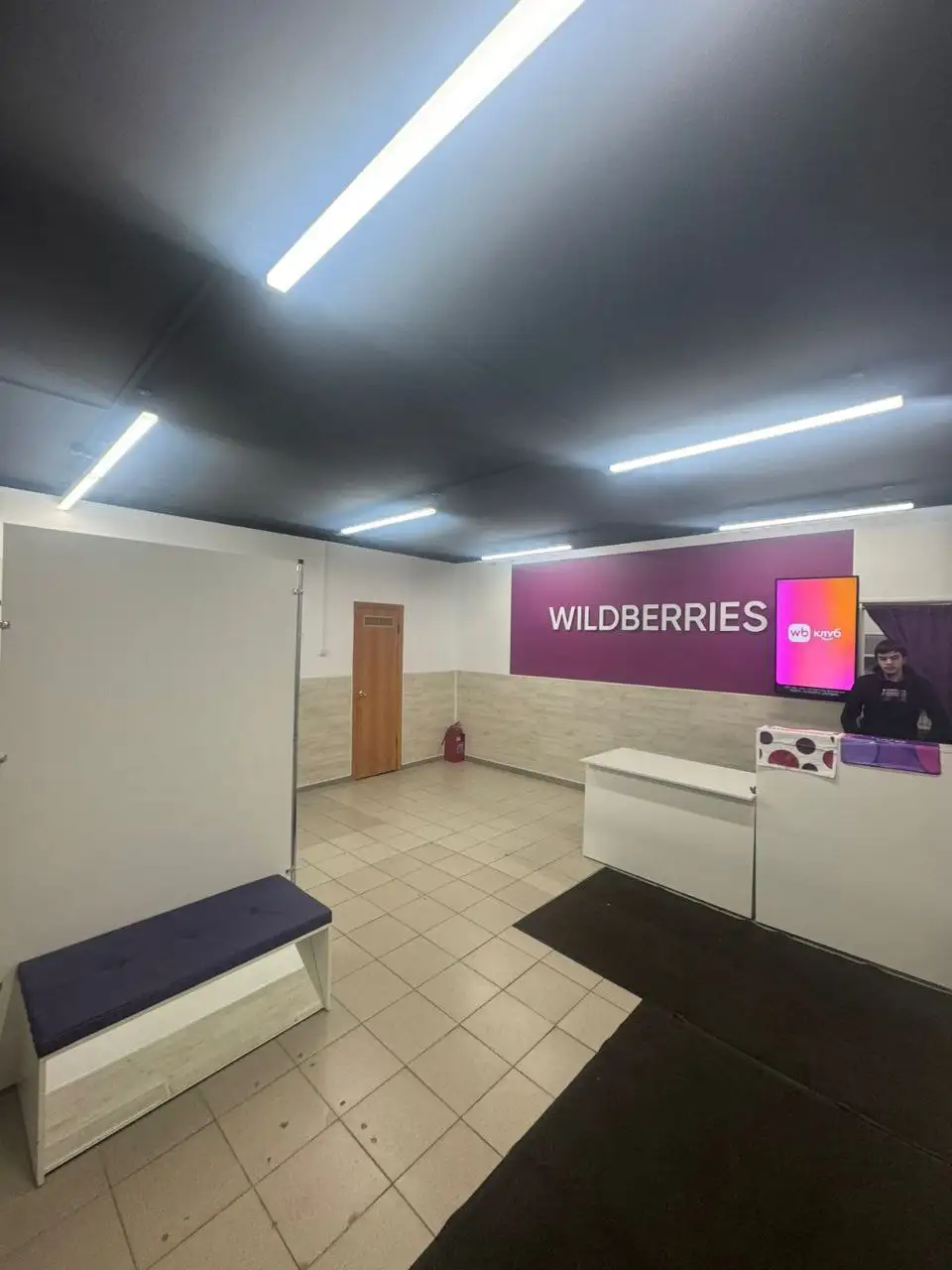 Сдается помещение 80 кв в ПГТ Белый Яр - Аренда коммерческой недвижимости (Недвижимость) в Белый Яр