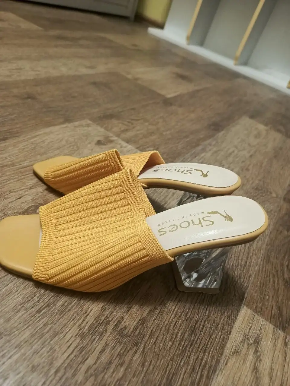 Новая женская одежда и обувь - Одежда в Сургут