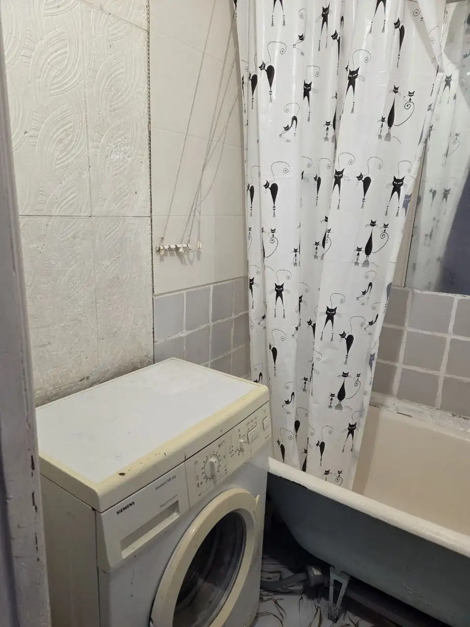 Сдается двухкомнатная квартира в 25 мкр на Первопроходцев 4 - Аренда квартир (Недвижимость) в Сургут