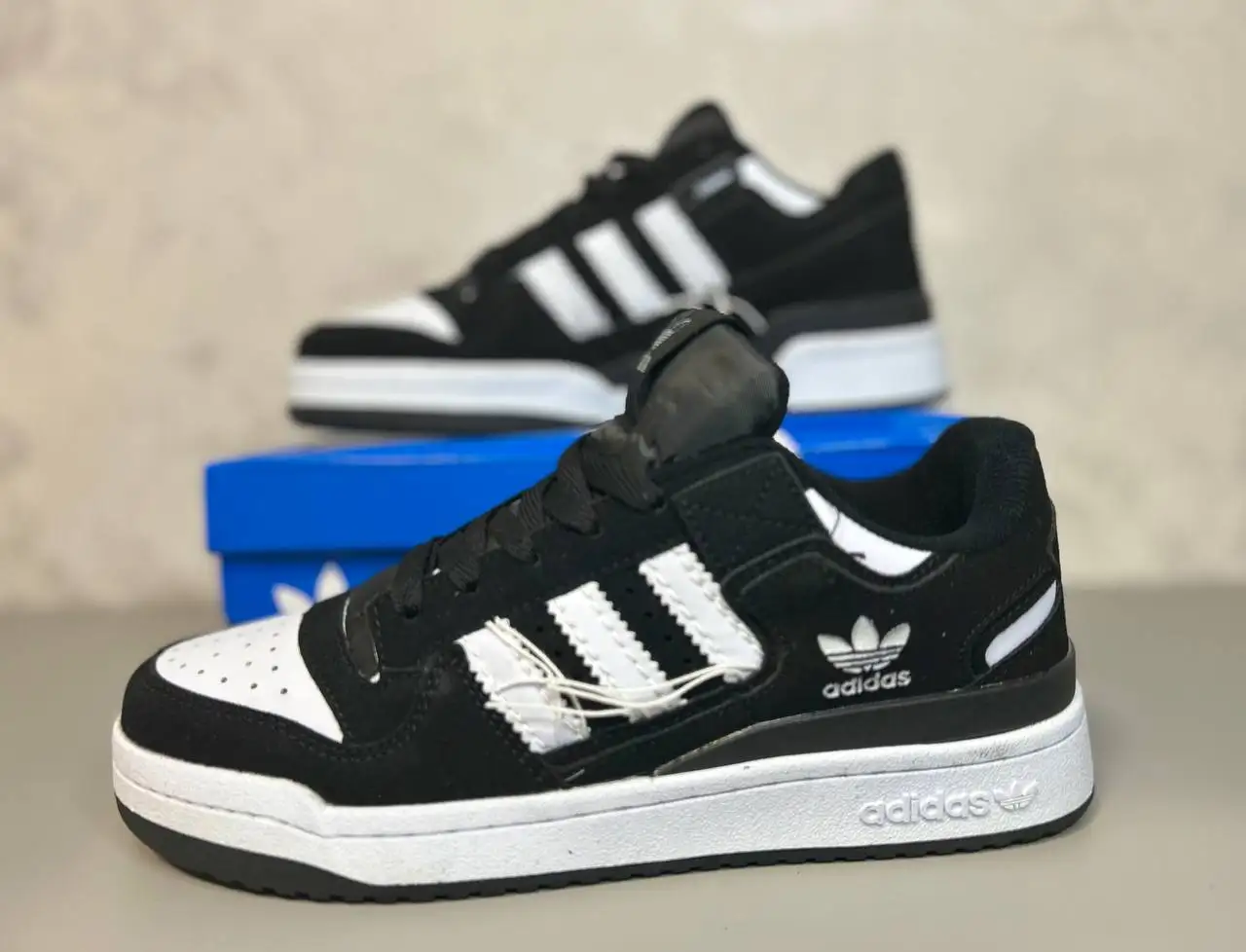 Продам новые мужские кроссовки Adidas - Обувь (Одежда) в Сургут