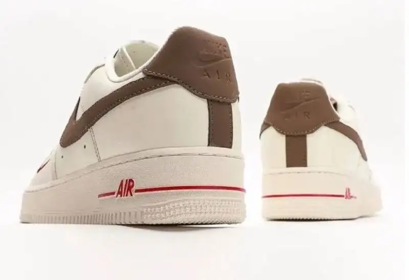 Продам новые кроссовки NIKE мужские - Обувь (Одежда) в Сургут