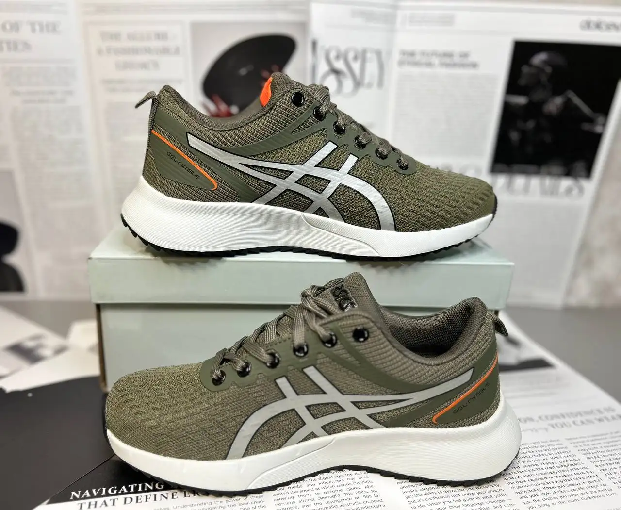 Продам новые женские кроссовки ASICS - Обувь (Одежда) в Сургут