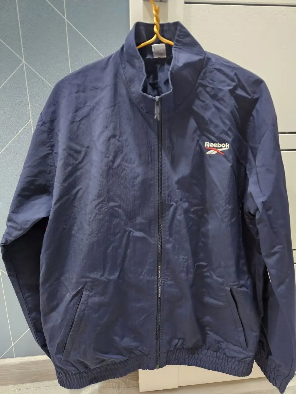 Продам костюм Reebok - Одежда в Сургут
