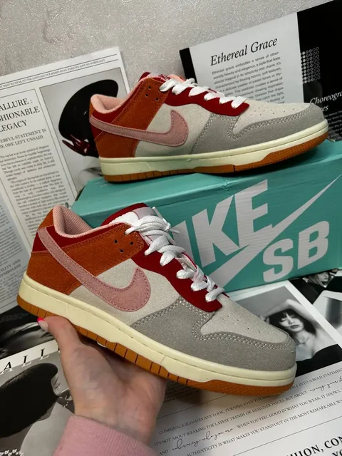 Продам новые кроссовки Nike - Обувь в Сургут
