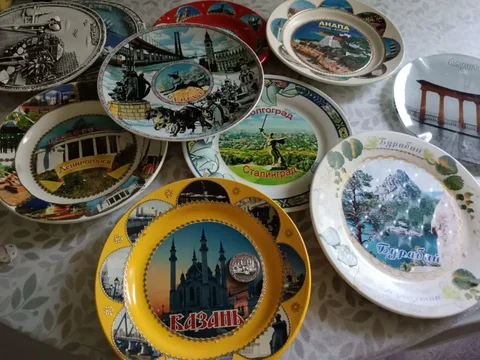 Коллекция тарелок городов России, 25 шт. - Барахолка в Сургут