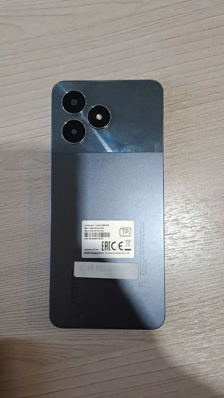 Realme 3834 64ГБ почти новый - Смартфоны (Электроника) в Неизвестно
