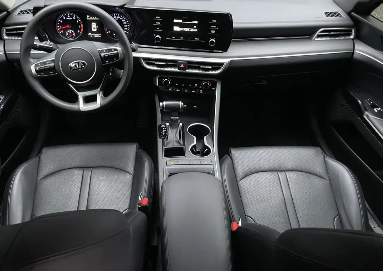 Продается Kia K5 2021 года - Авто в Махачкала