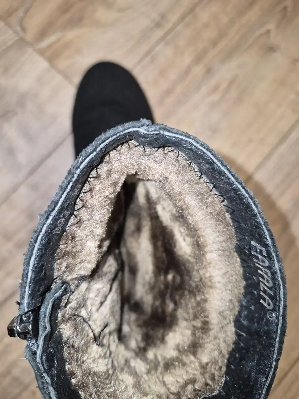 Зимние полусапоги из натуральной замши размер 38