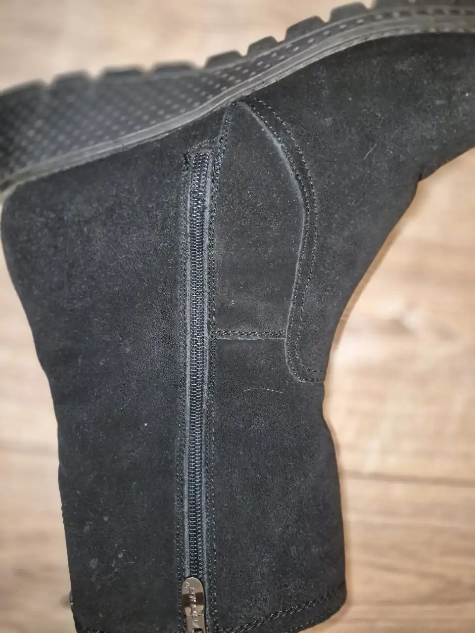 Зимние полусапоги из натуральной замши размер 38