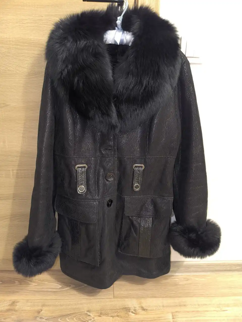 Продажа натуральной женской дубленки размер 46