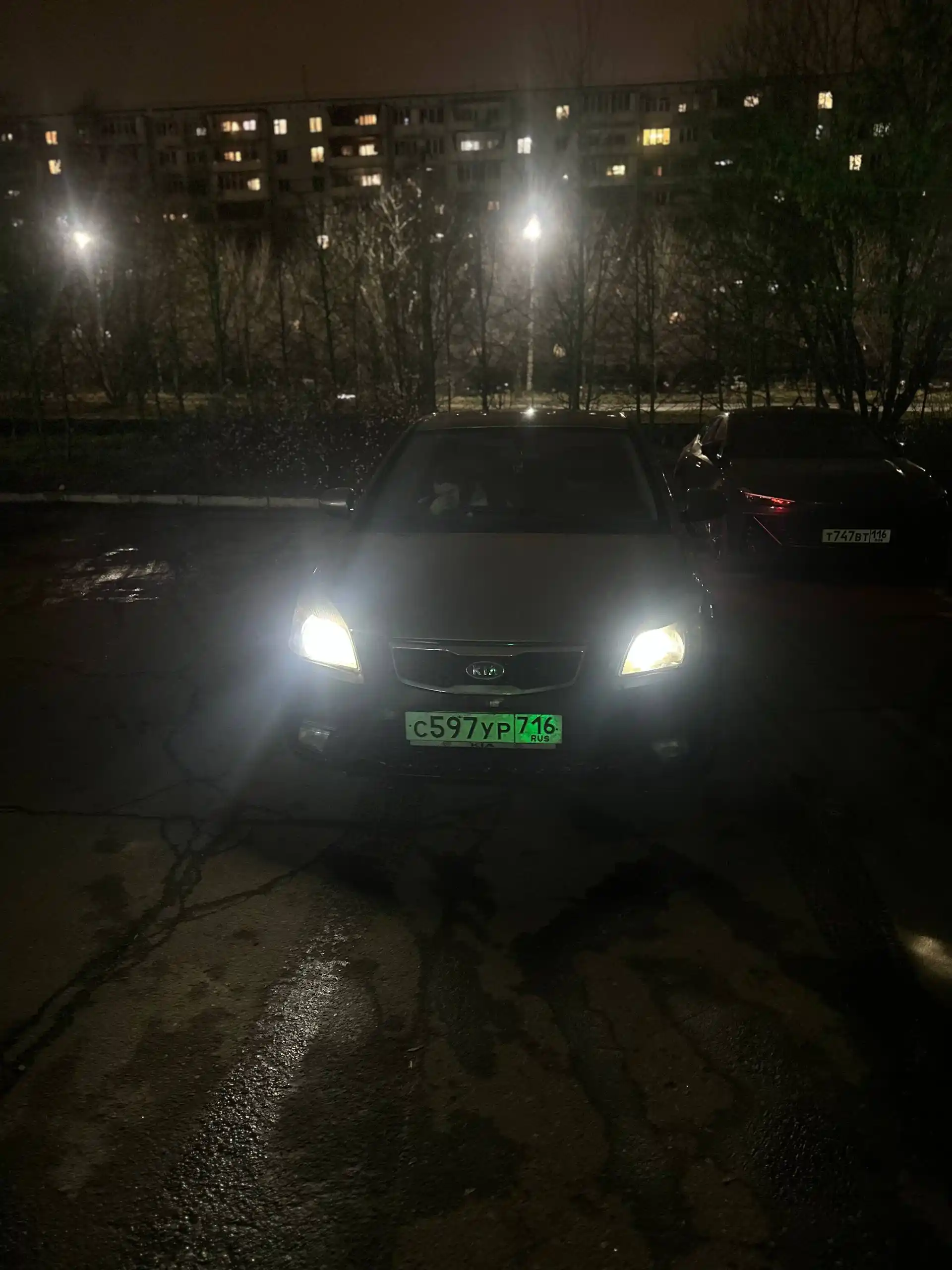 Kia Rio 2 2011 АТ максимальная комплектация