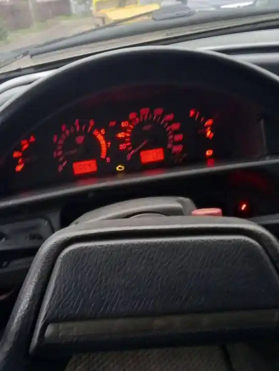 ВАЗ 2113 (2008г)