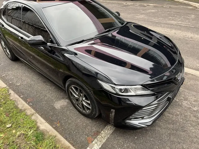 Toyota Camry 2018 2.5 бензин - Авто в Казань