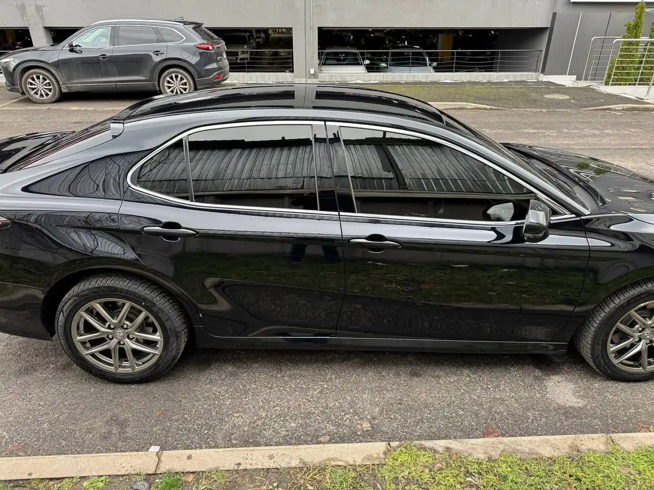 Toyota Camry 2018 2.5 бензин