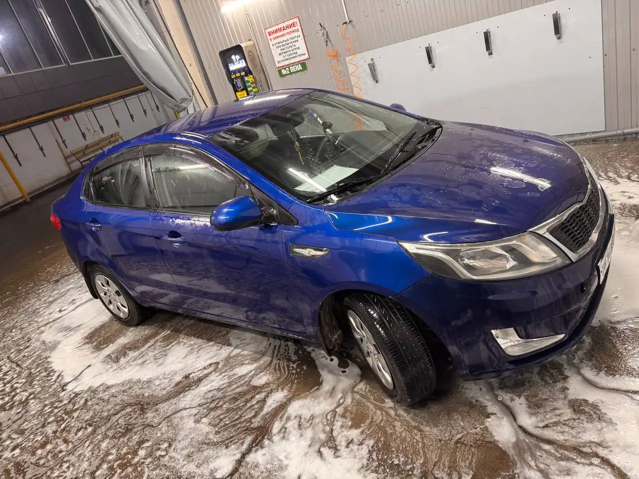 Продажа Kia Rio 2013 года с автоматом и системой дистанционного запуска