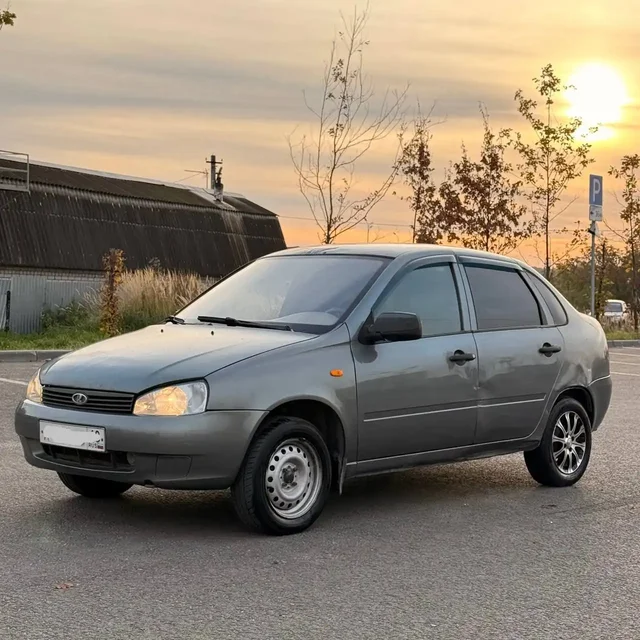 Продажа автомобиля Лада Приора 2011 года - Авто в Казань